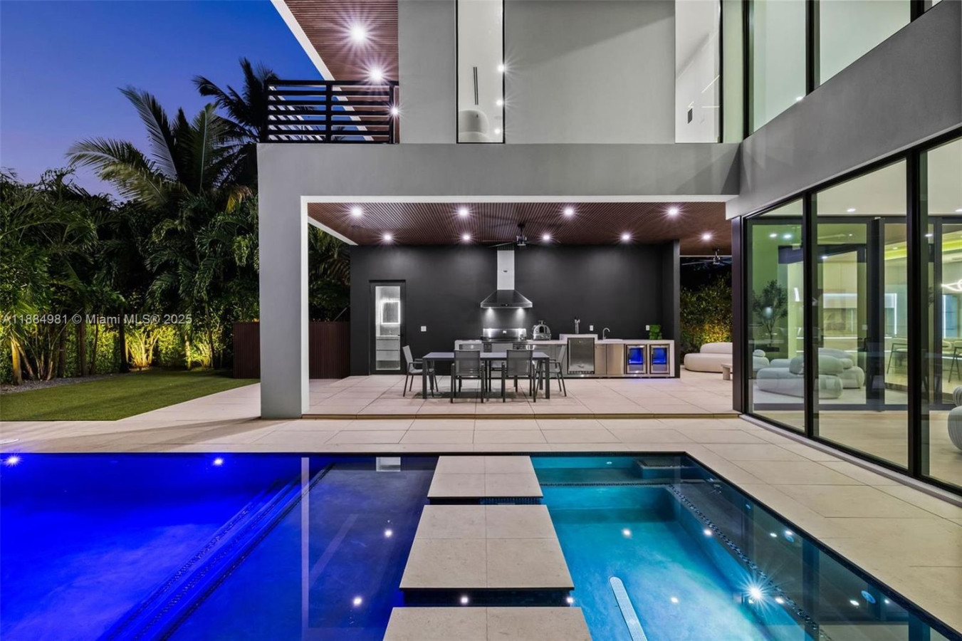 260 NW 49th St thumbnail 3