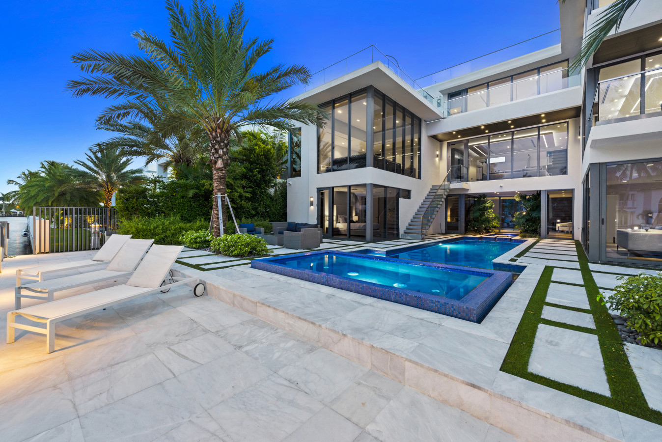 440 Mola Ave thumbnail 4
