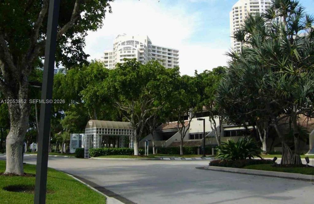 808 Brickell Key Dr #606 thumbnail 12