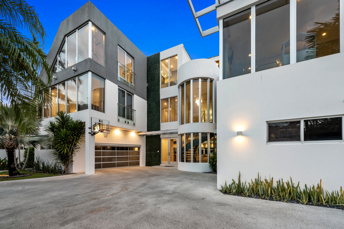 1319 Seminole Dr thumbnail 8