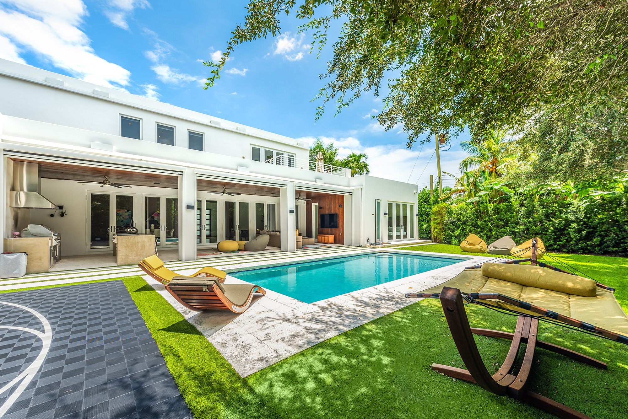 7930 SW 52nd Ct thumbnail 3